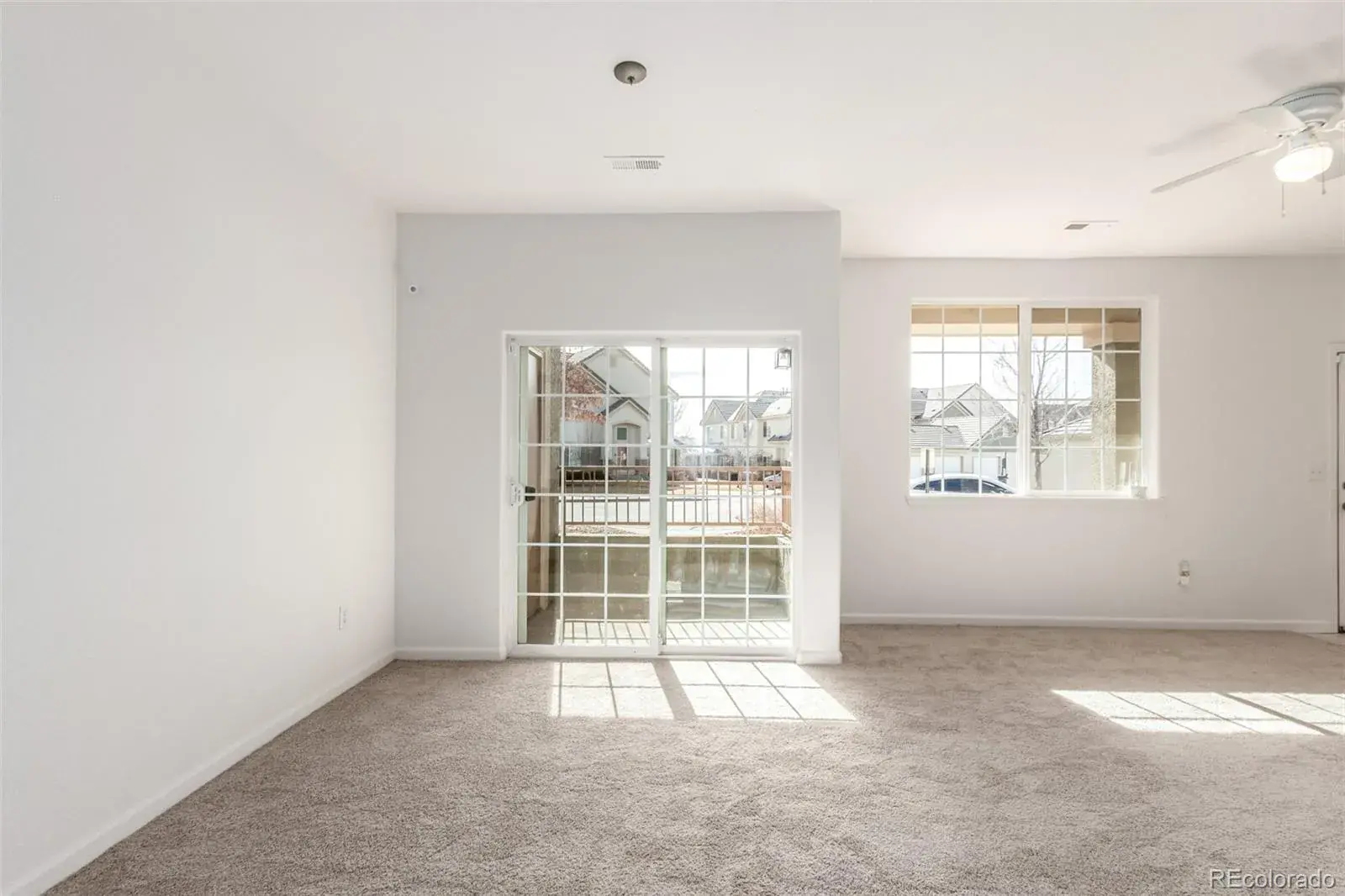 22545 E Ontario Drive #102 Aurora CO 80016 MLS #REC4984626 02192026050849 1600 10