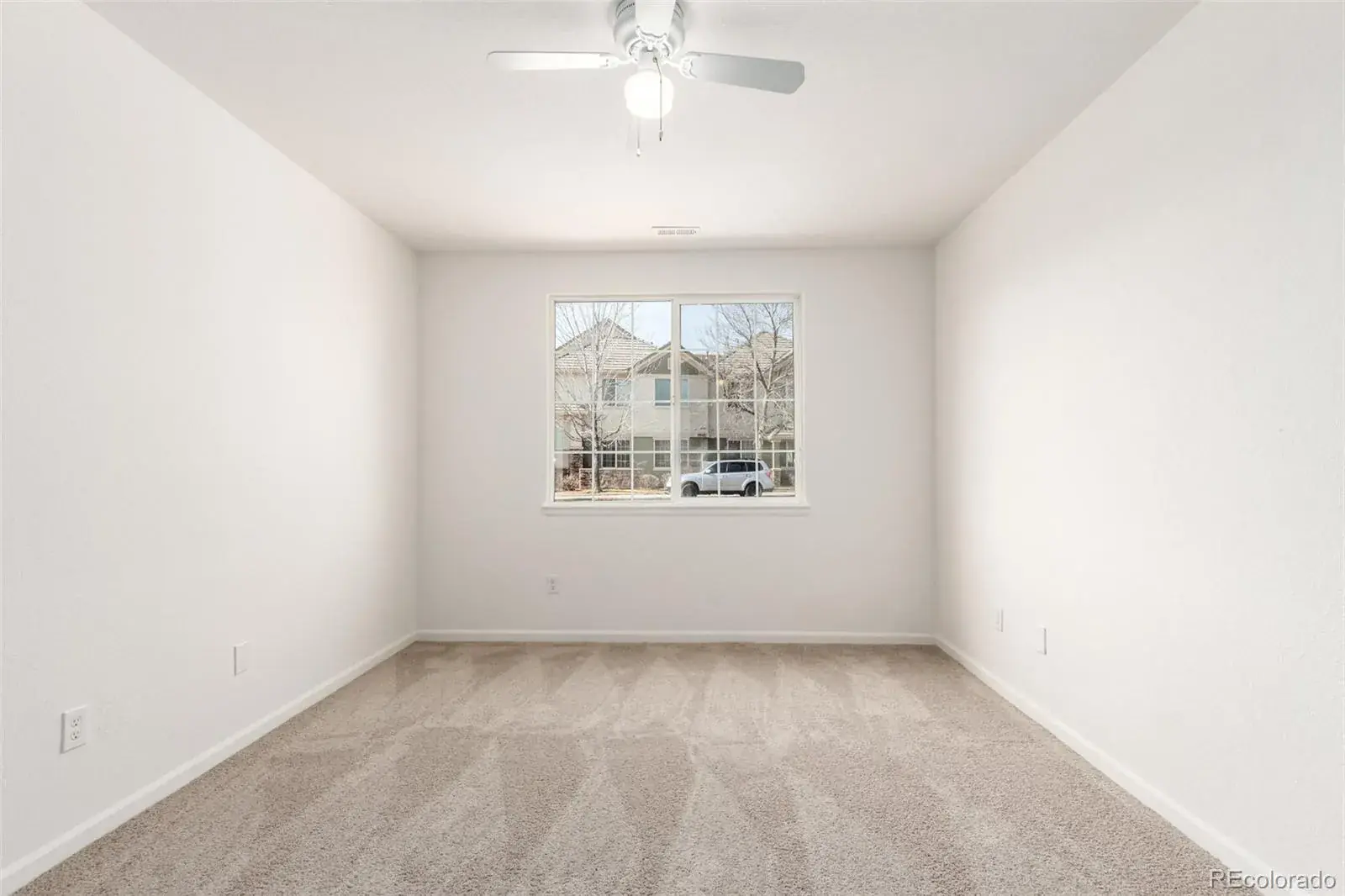 22545 E Ontario Drive #102 Aurora CO 80016 MLS #REC4984626 02192026050849 1600 17