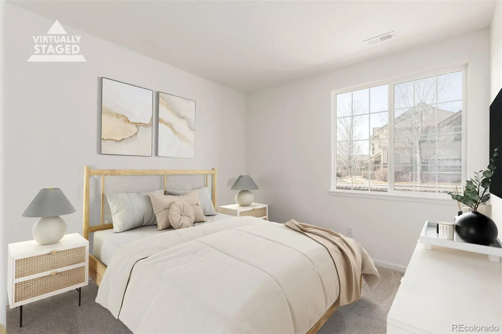22545 E Ontario Drive #102 Aurora CO 80016 MLS #REC4984626 02192026050849 1600 25