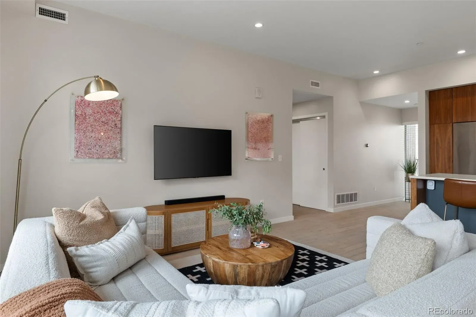 03102026002748 1600 11