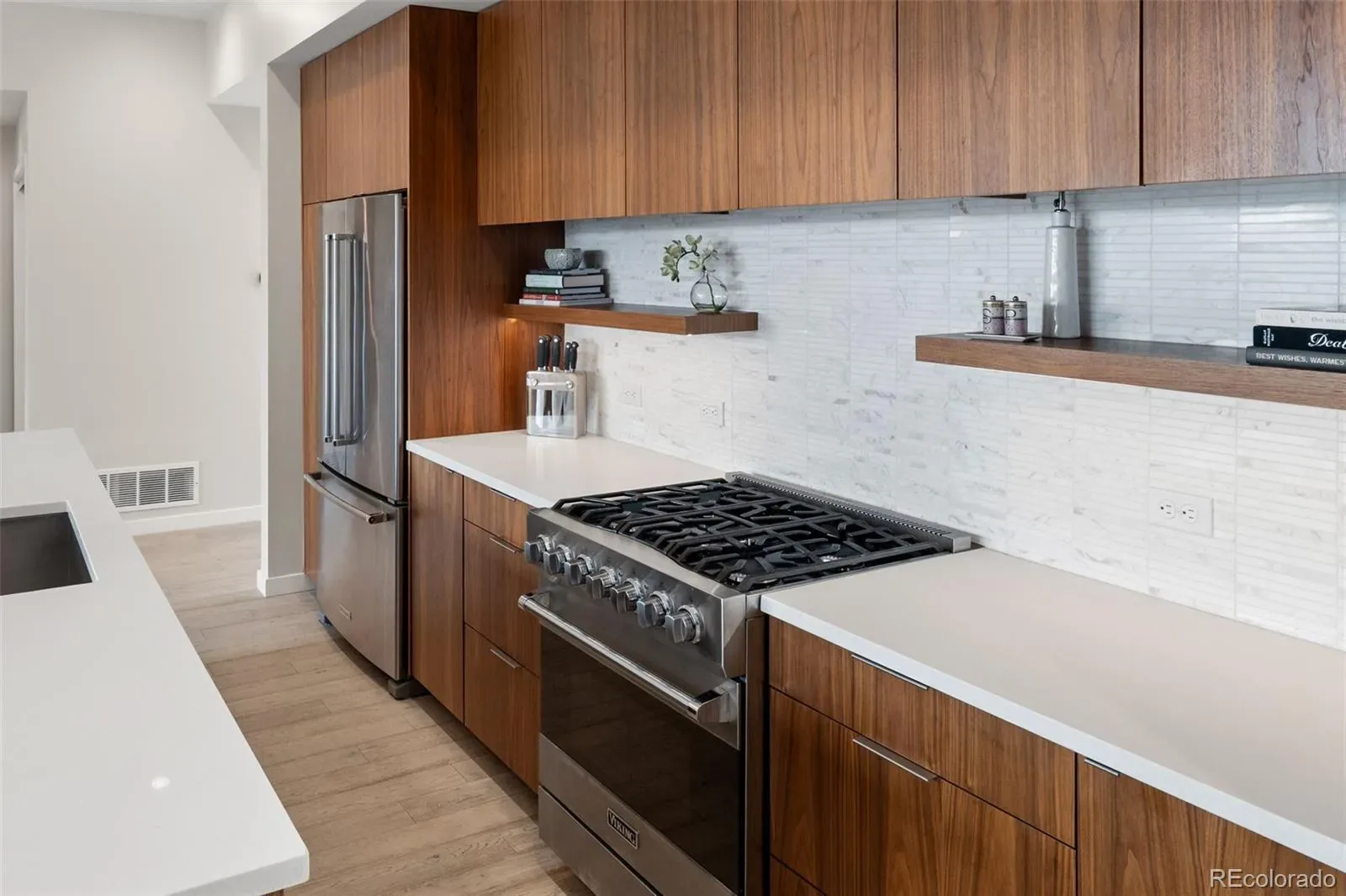 03102026002748 1600 3