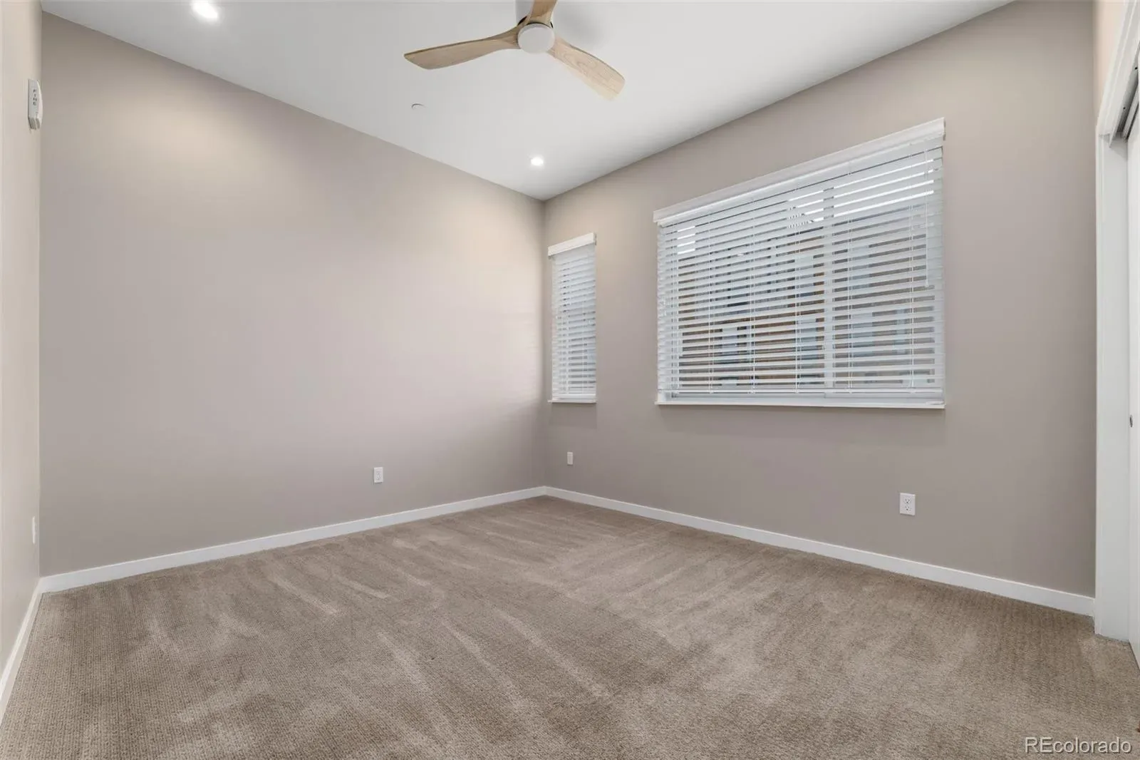 03102026002748 1600 30