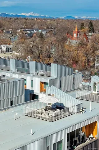 03102026002748 640 37