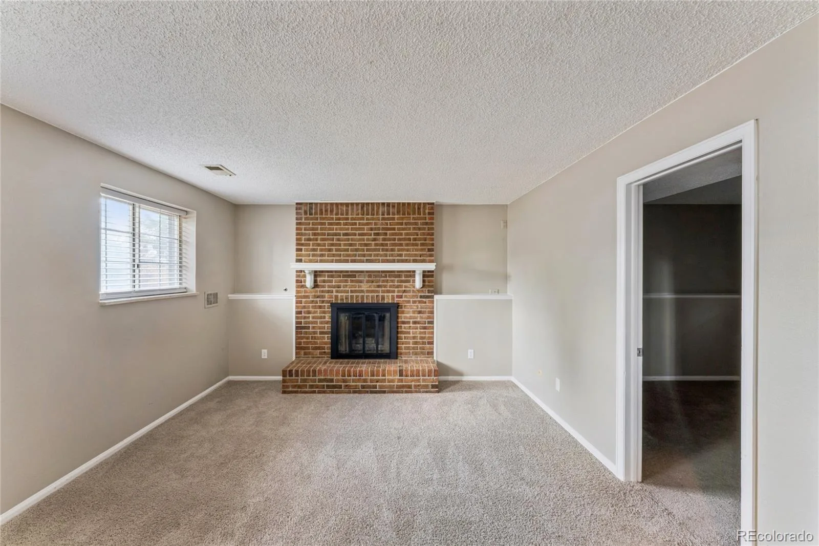 17156 E Progress Circle Aurora CO 80015 | MLS #REC4985848 07082026062603 1600 15