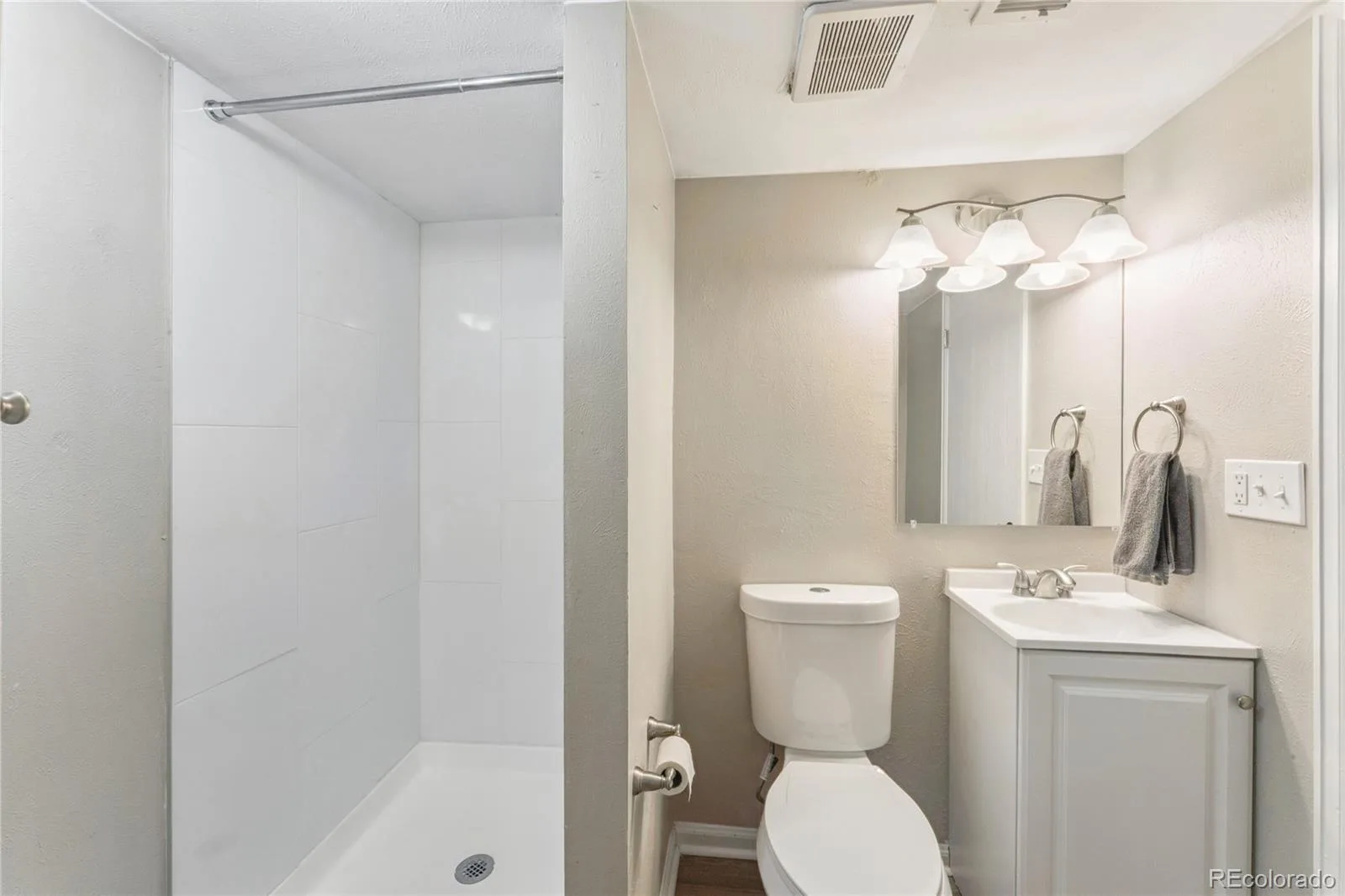 17156 E Progress Circle Aurora CO 80015 | MLS #REC4985848 07082026062603 1600 20