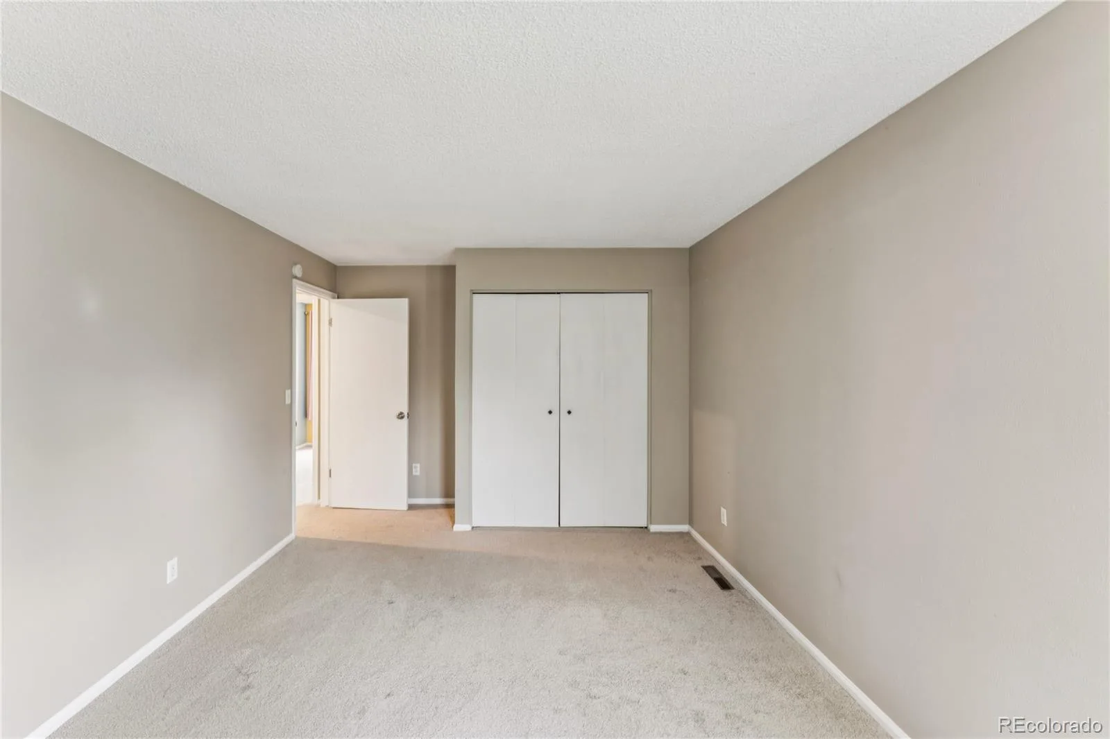 17156 E Progress Circle Aurora CO 80015 | MLS #REC4985848 07082026062603 1600 23