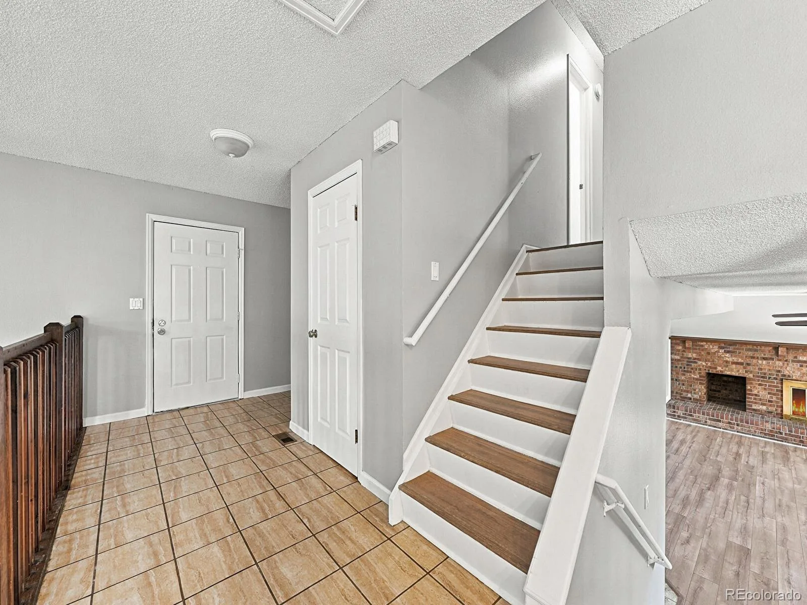 11052 E Ohio Place Aurora CO 80012 | MLS #REC4985983 10062026231447 1600 3