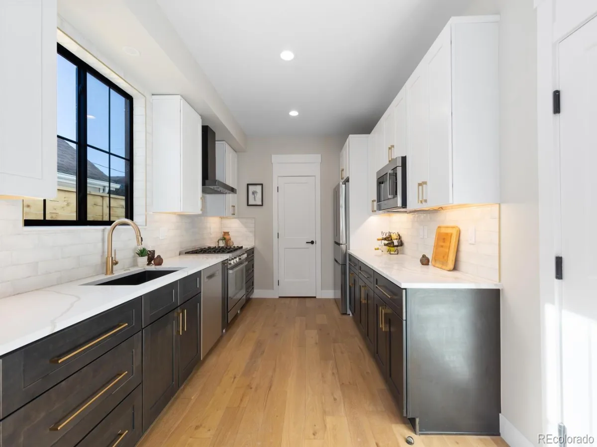 5501 S Nevada Street #A Littleton CO 80120 | MLS #REC4987381 08272026140459 1200 9