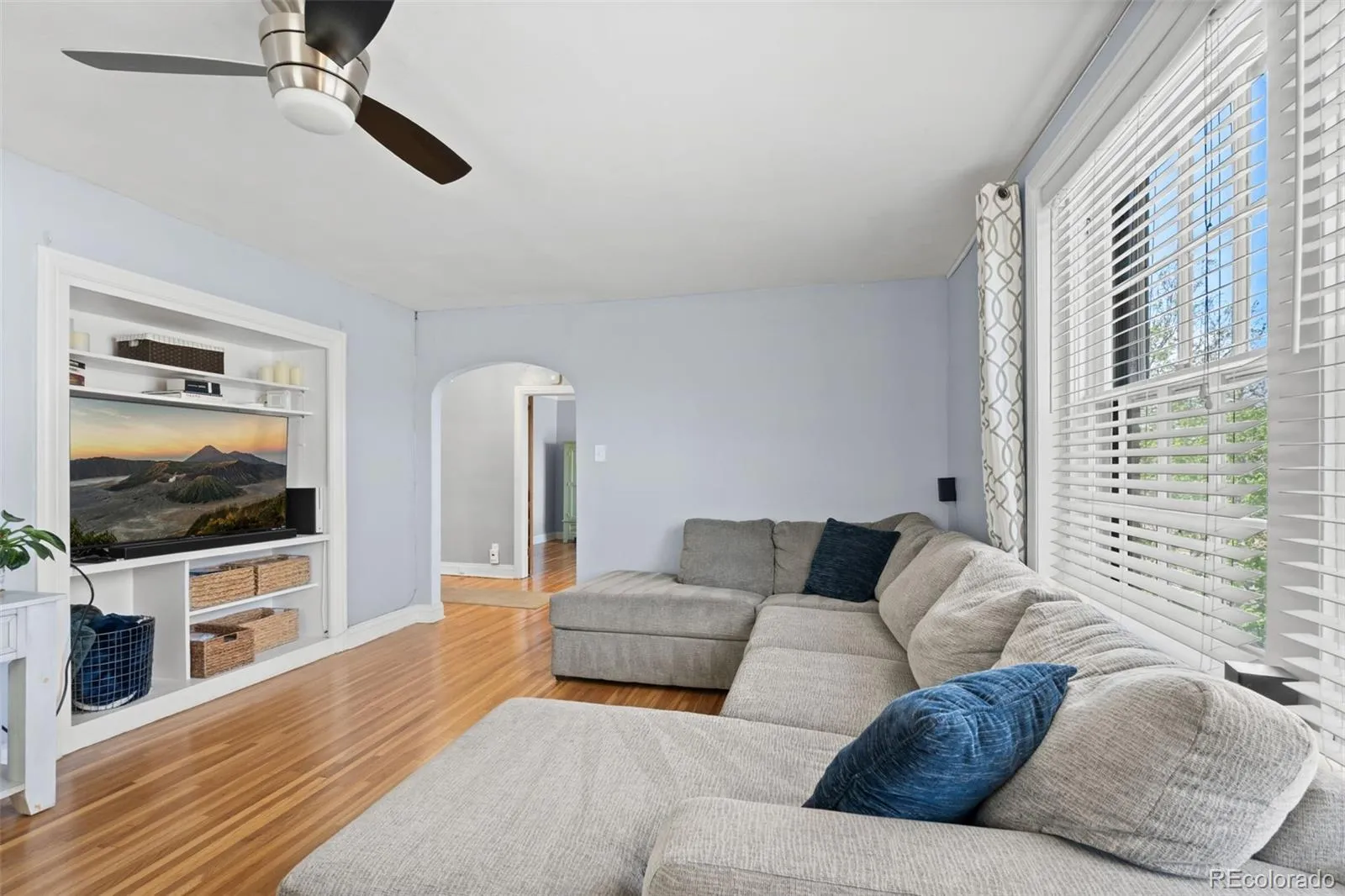 3850 E 17th Avenue #5 Denver CO 80206 MLS #REC4989250 05152026195711 1600 2