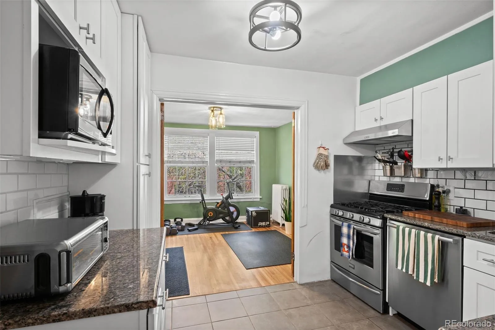 3850 E 17th Avenue #5 Denver CO 80206 MLS #REC4989250 05152026195711 1600 6