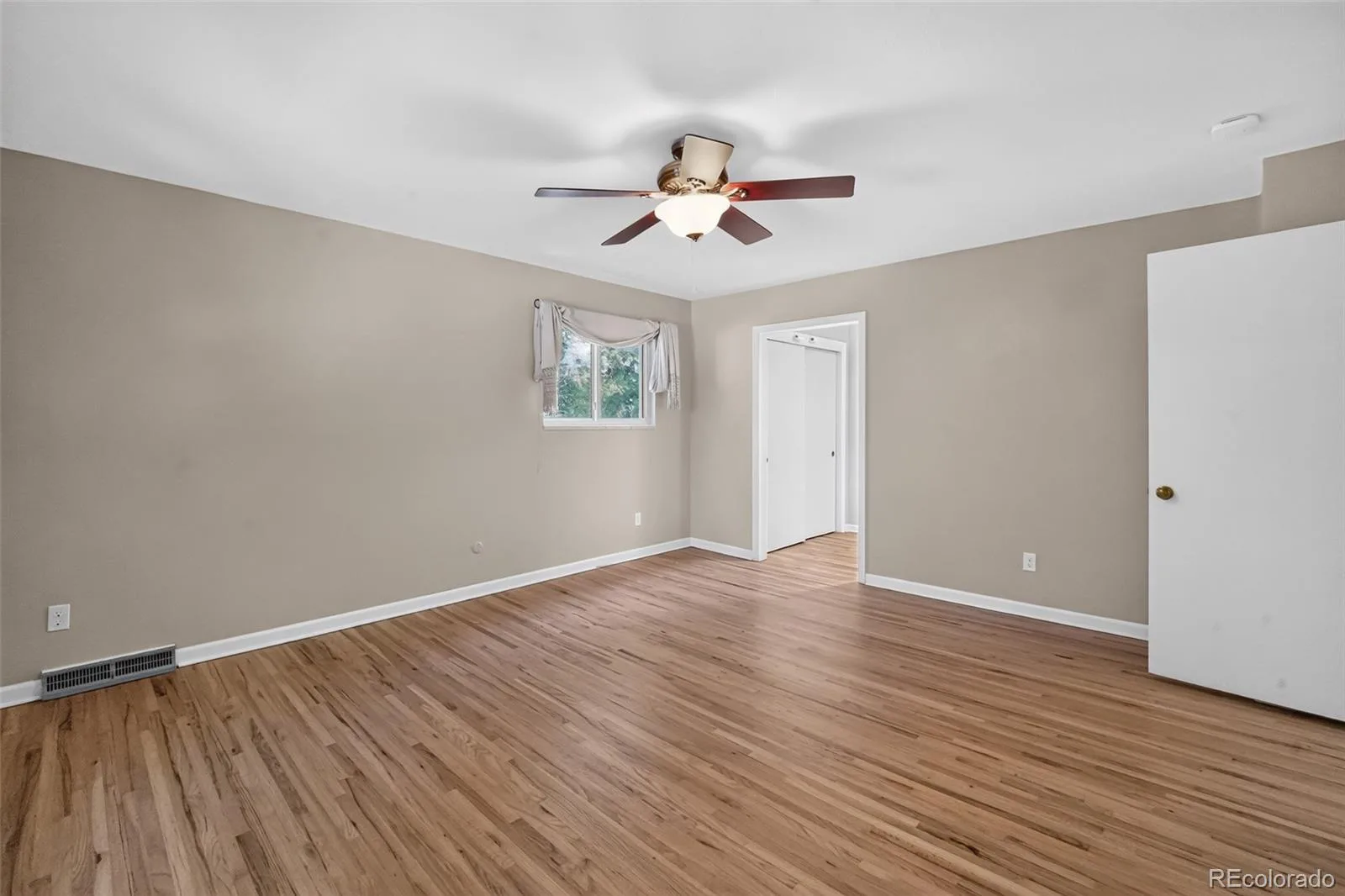 8047 W Harvard Drive Denver CO 80227 | MLS #REC4989291 08262026154756 1600 19