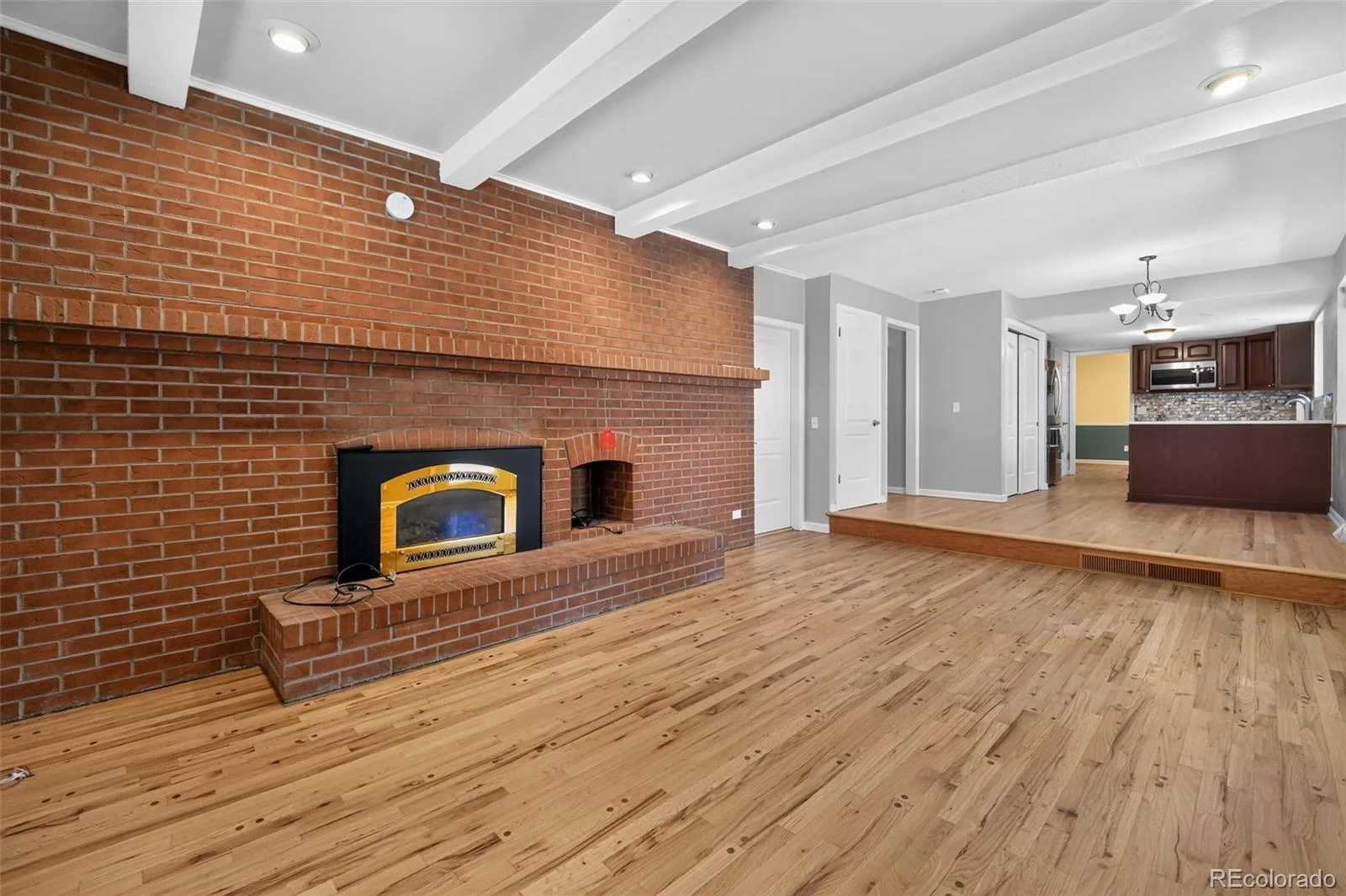 8047 W Harvard Drive Denver CO 80227 | MLS #REC4989291 08262026154756 1600 2