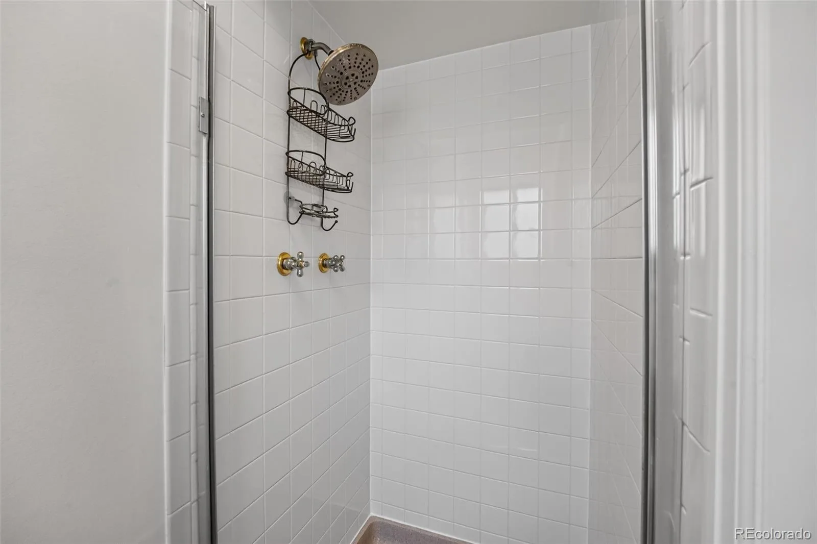 8047 W Harvard Drive Denver CO 80227 | MLS #REC4989291 08262026154756 1600 21