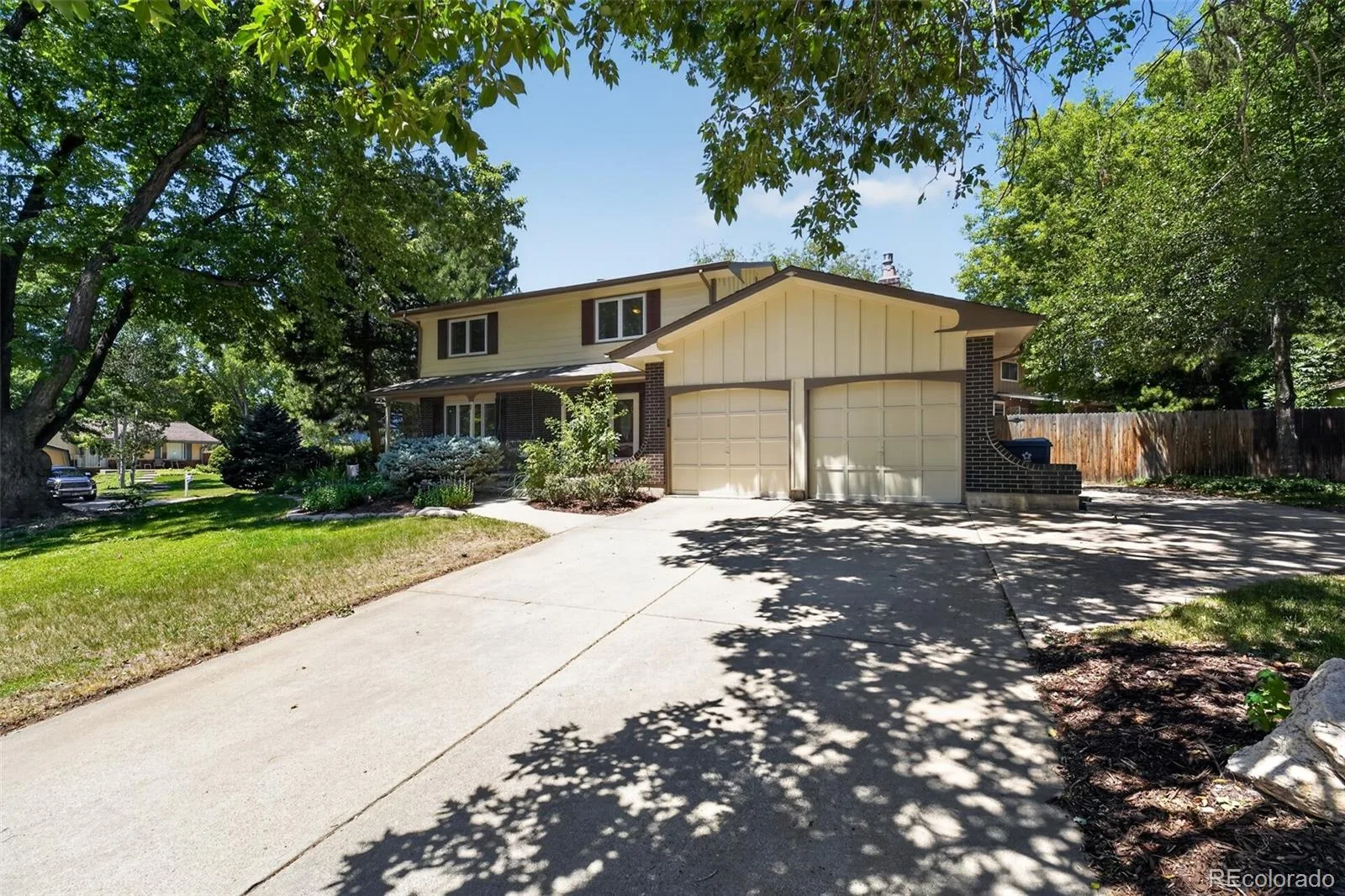 8047 W Harvard Drive Denver CO 80227 | MLS #REC4989291 08262026154756 1600 32