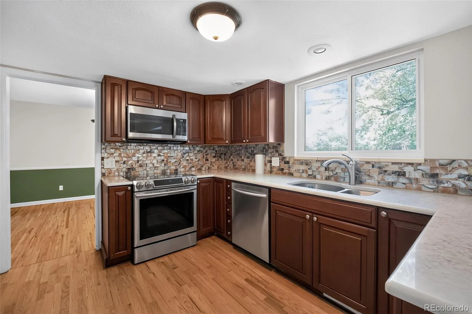 8047 W Harvard Drive Denver CO 80227 | MLS #REC4989291 08262026154756 1600 6