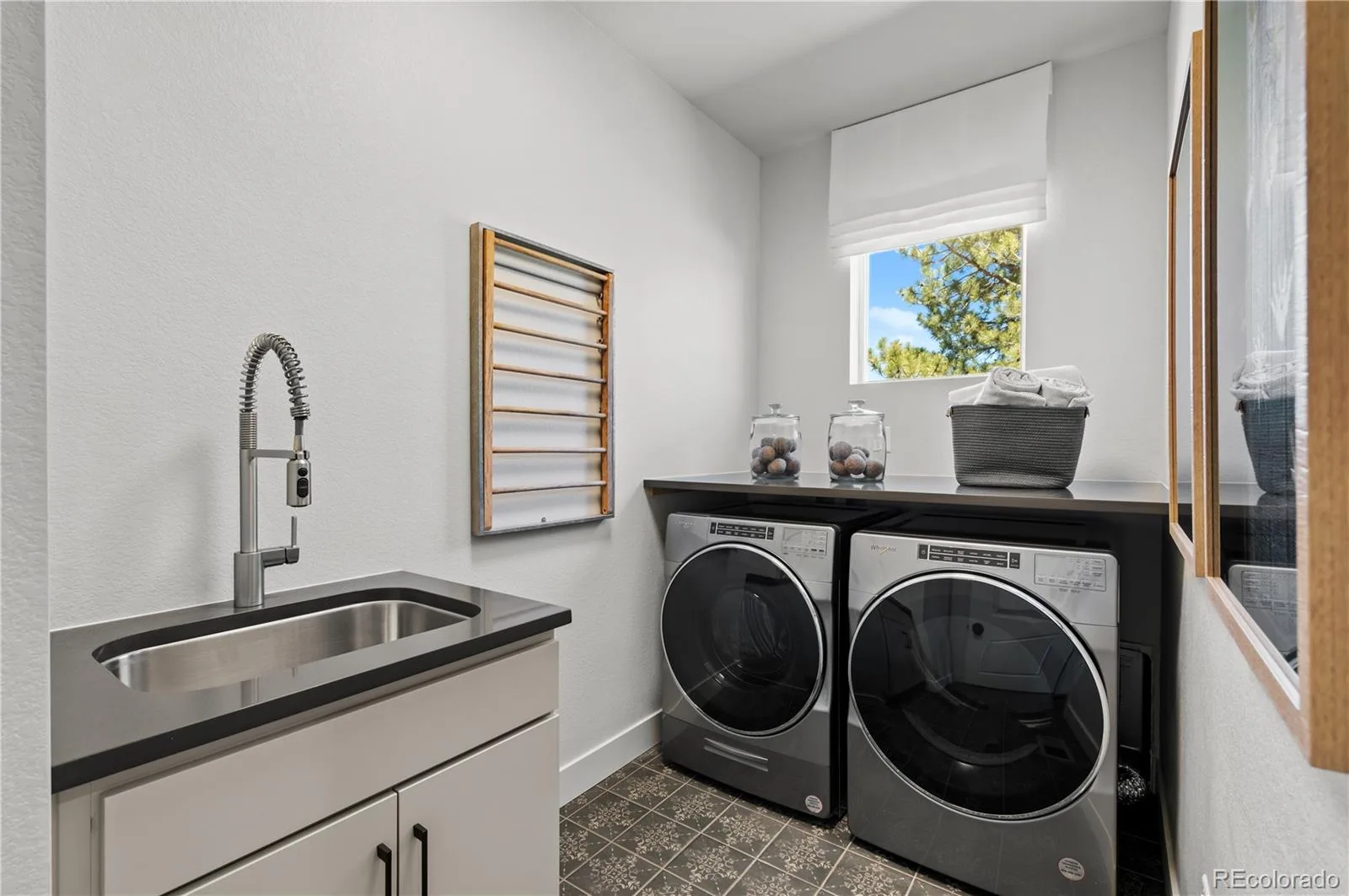 8258 S Quail Street Littleton CO 80127 | MLS #REC4992264 08182026151801 1600 26