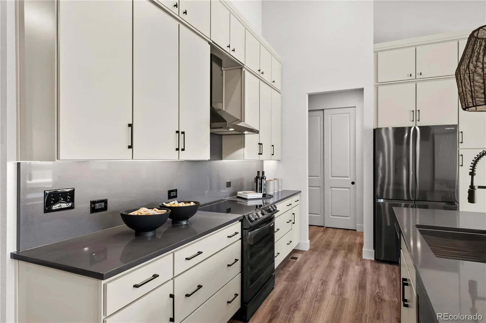 8258 S Quail Street Littleton CO 80127 | MLS #REC4992264 08182026151801 1600 4