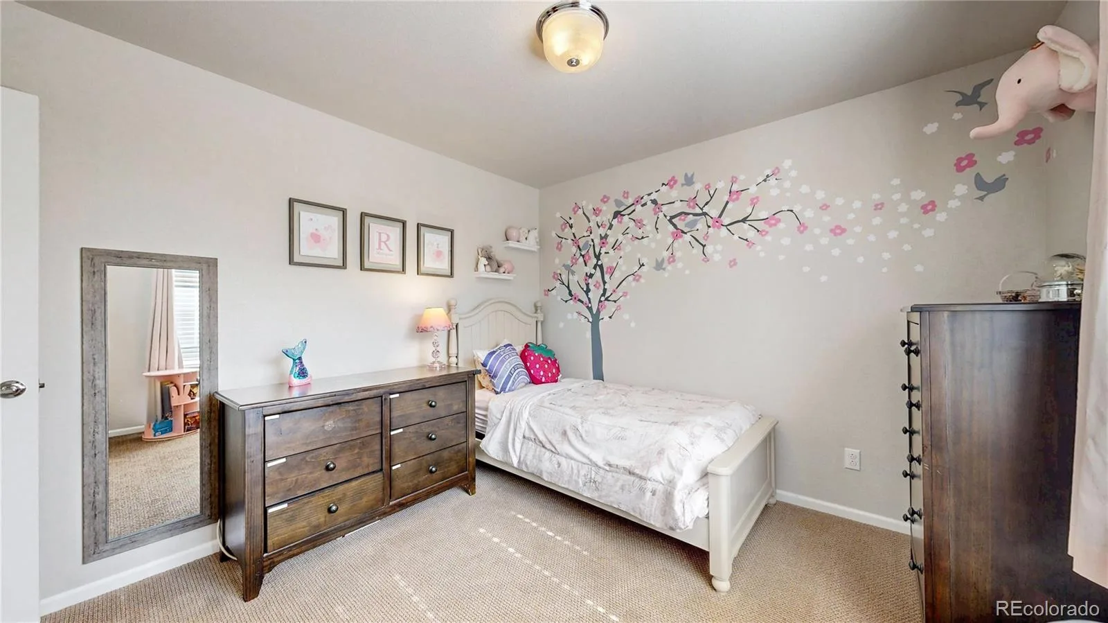 12211 Claude Court Northglenn CO 80241 | MLS #REC4993399 06142026233938 1600 18