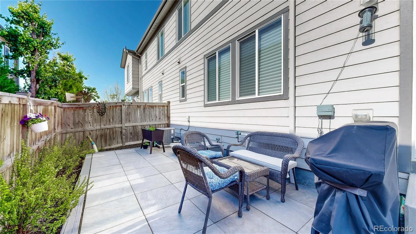 12211 Claude Court Northglenn CO 80241 | MLS #REC4993399 06142026233938 1600 23