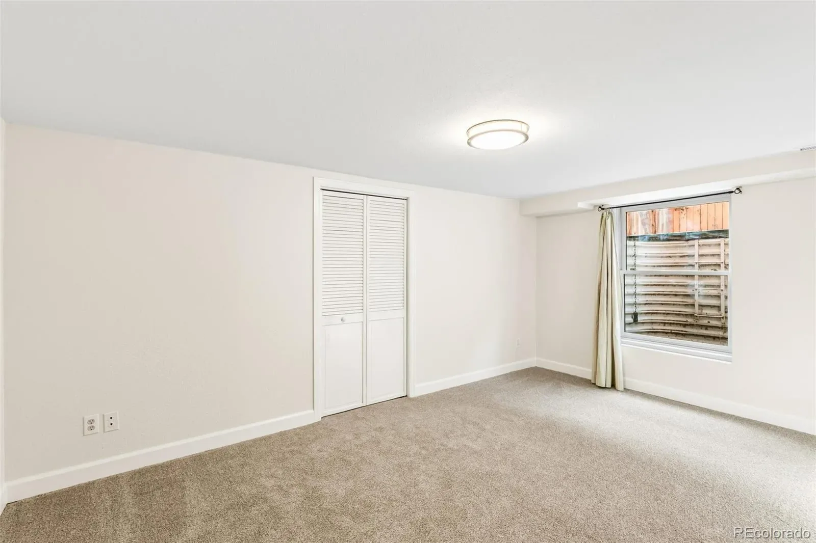 03142026012046 1600 33