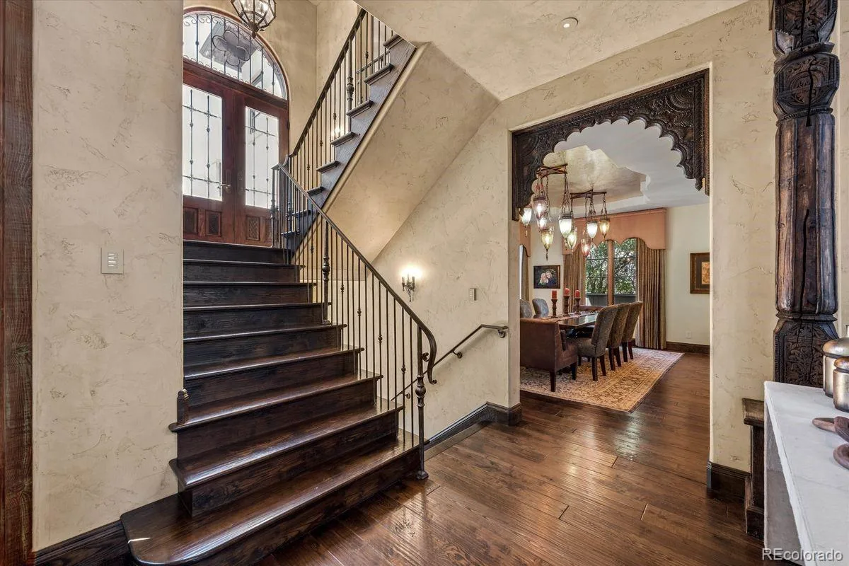 2550 S Columbine Street Denver CO 80210 MLS #REC4993614 07142026180341 1200 18