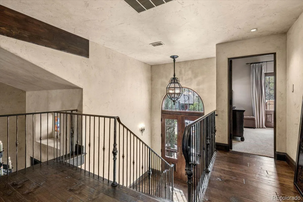 2550 S Columbine Street Denver CO 80210 MLS #REC4993614 07142026180341 1200 26