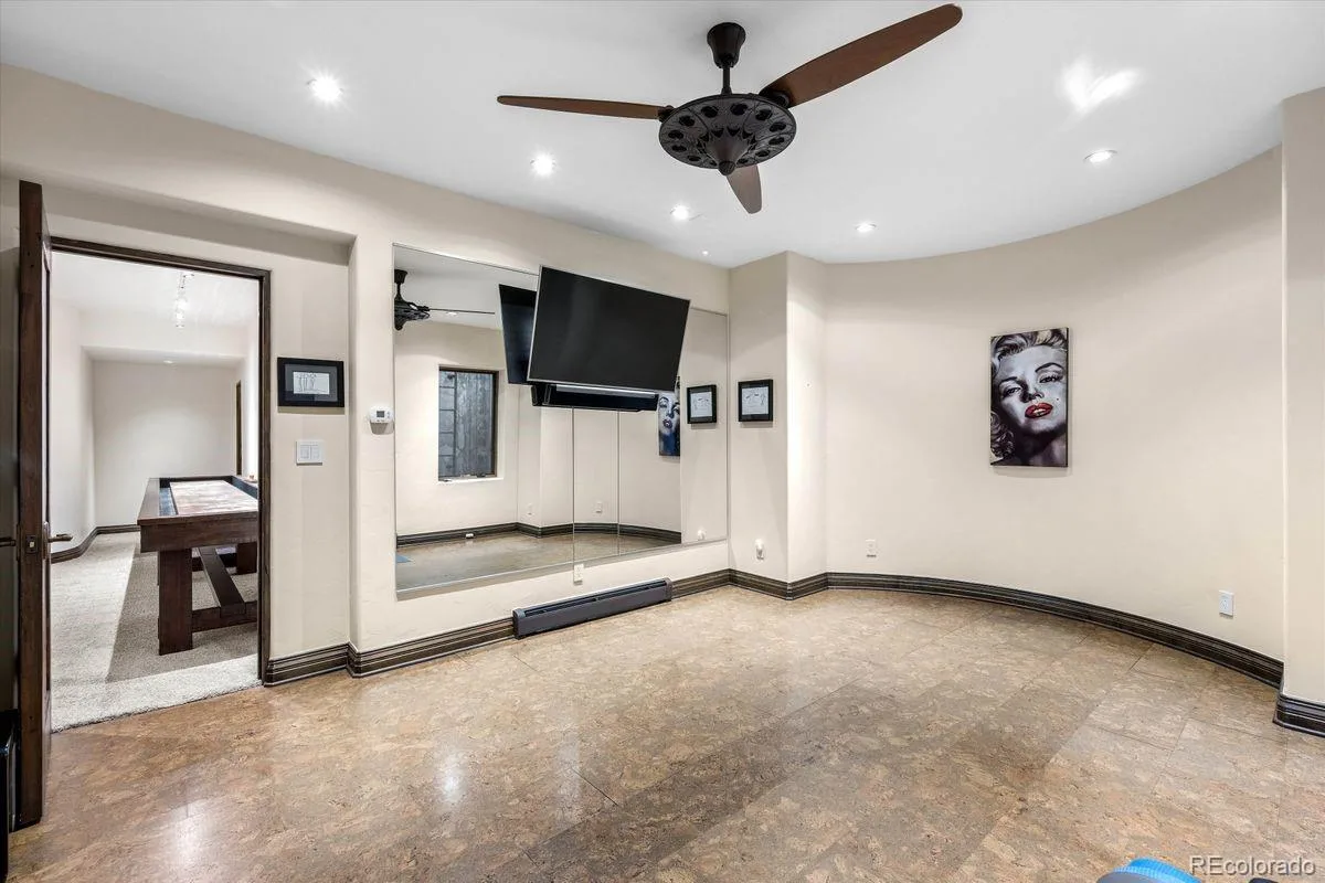 2550 S Columbine Street Denver CO 80210 MLS #REC4993614 07142026180341 1200 37