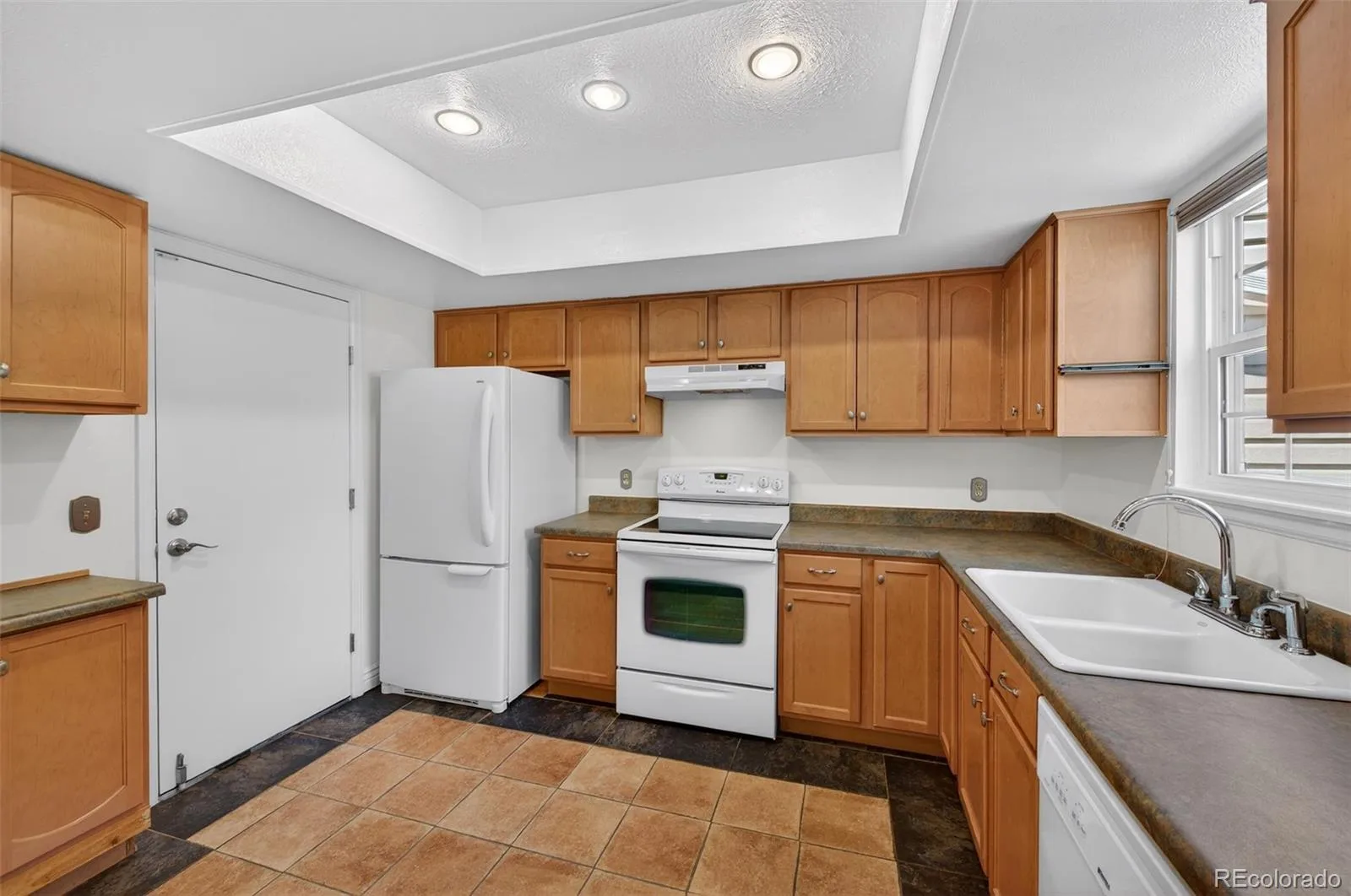 13930 E Linvale Place Aurora CO 80014 | MLS #REC4993705 06192026232232 1600 11