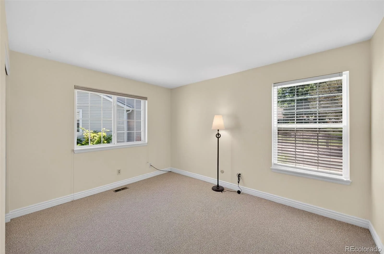 13930 E Linvale Place Aurora CO 80014 | MLS #REC4993705 06192026232232 1600 24