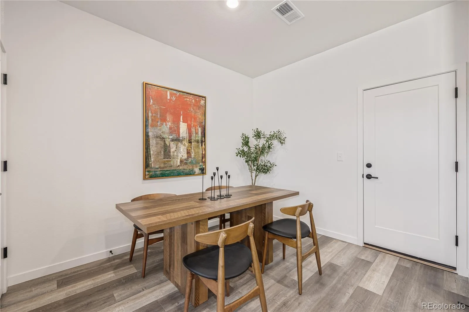5688 N Killarney Court Aurora CO 80019 | MLS #REC4995076 07302026213622 1600 11