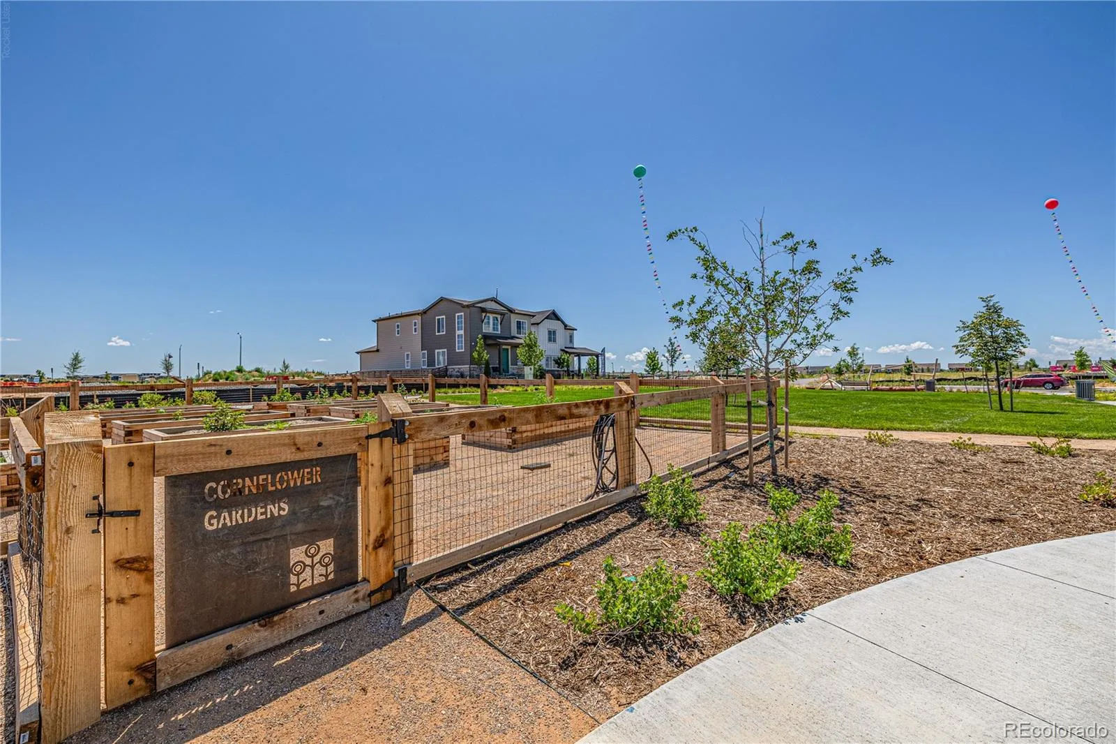 5688 N Killarney Court Aurora CO 80019 | MLS #REC4995076 07302026213622 1600 43