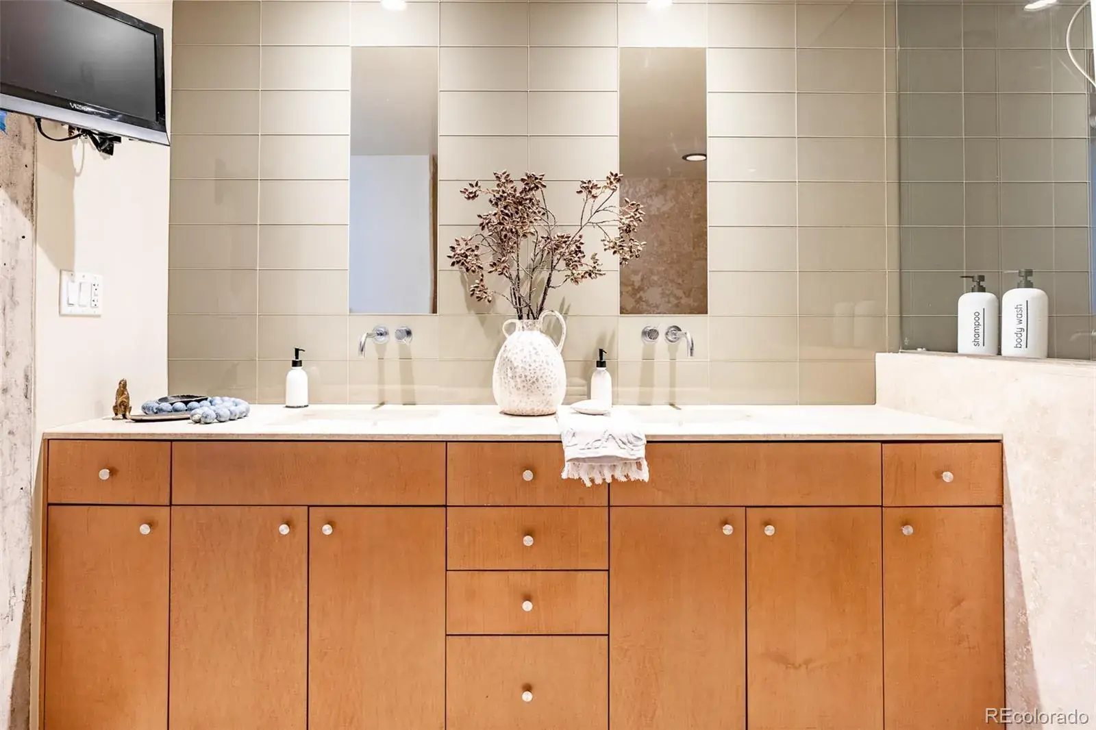 01302026012133 1600 24