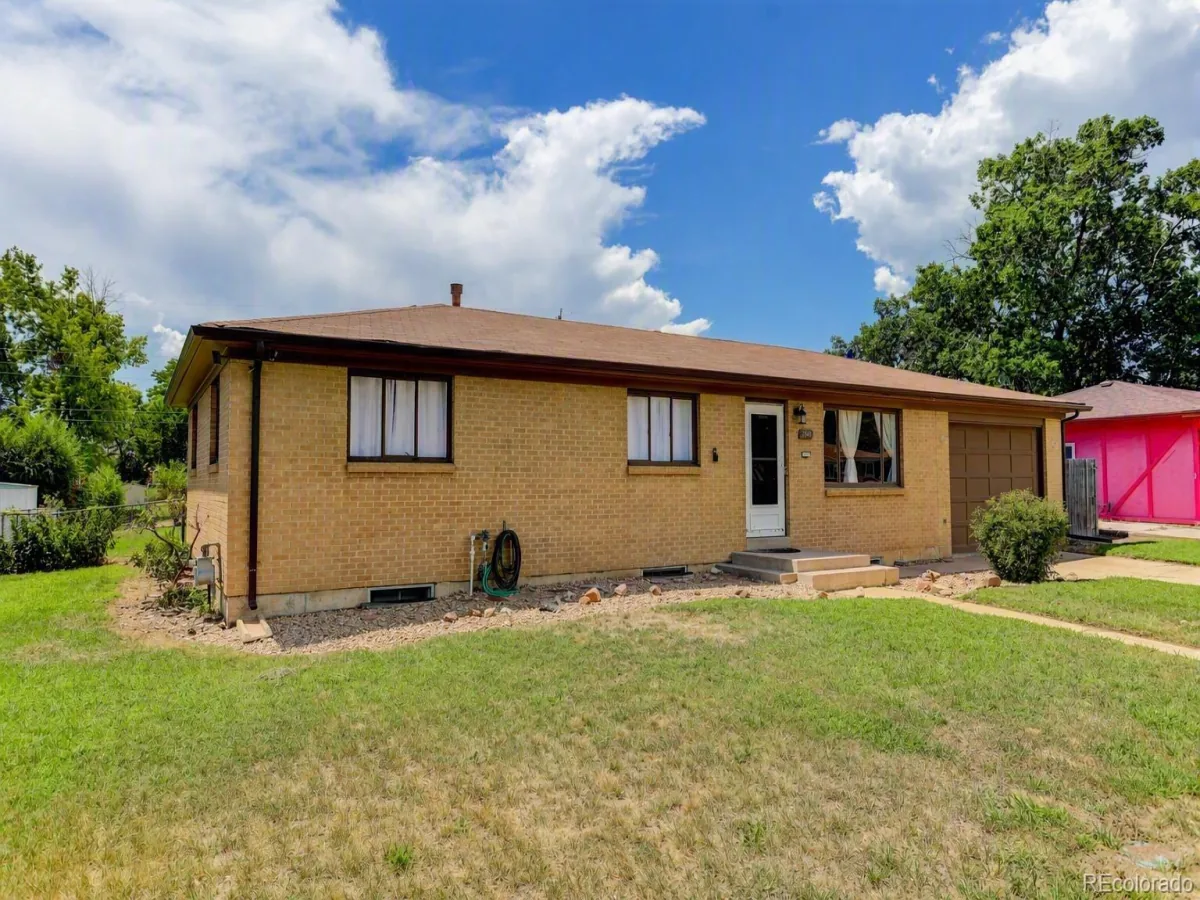 2940 W Saratoga Avenue Englewood CO 80110 | MLS #REC4996252 08192026225236 1200 1