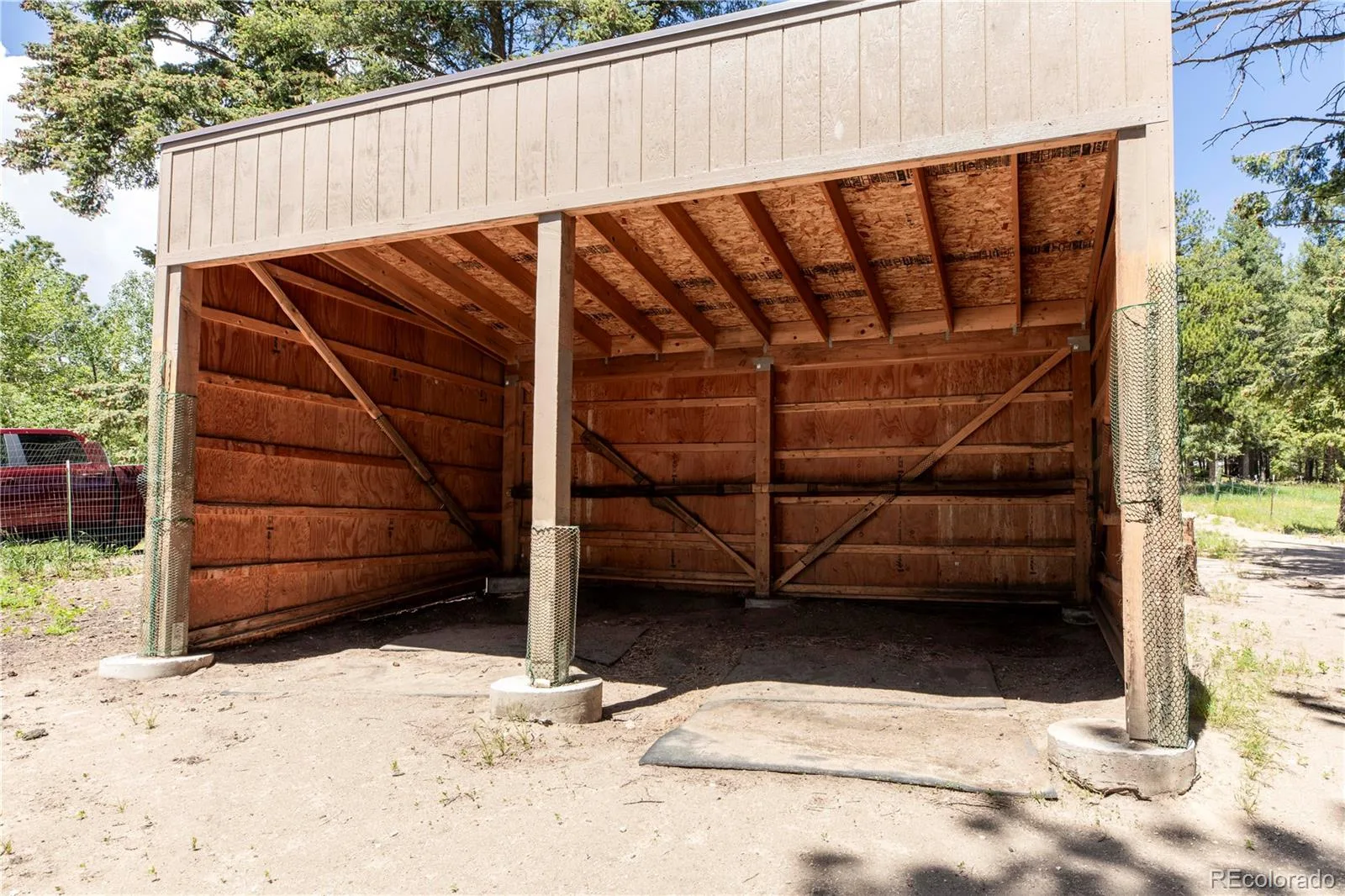 8830 Blue Creek Road Evergreen CO 80439 | MLS #REC4996446 07202026033907 1600 35