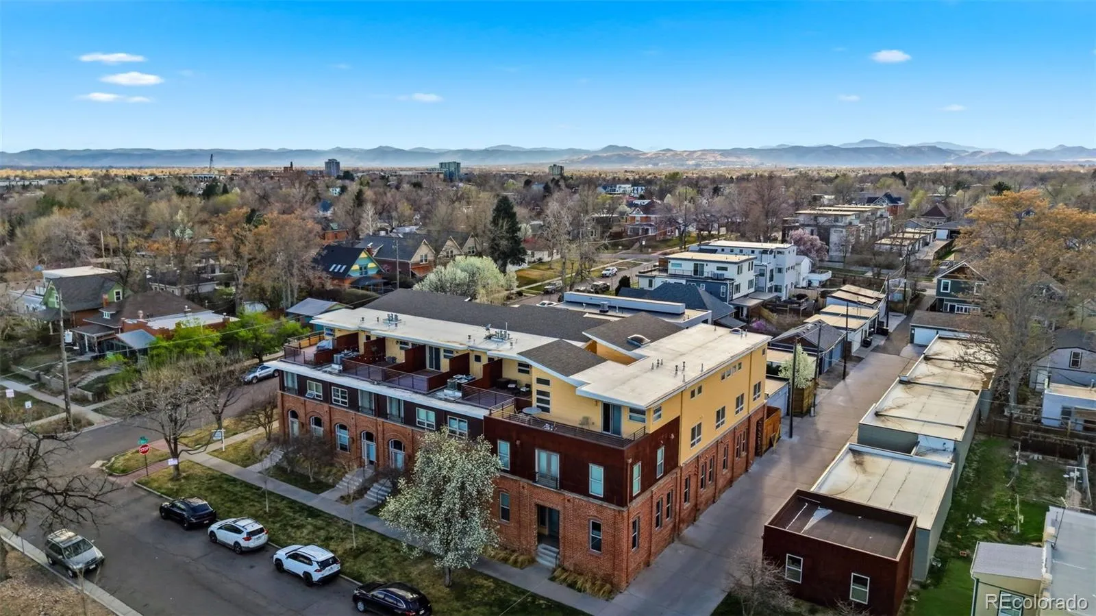 04012026151038 1600 25