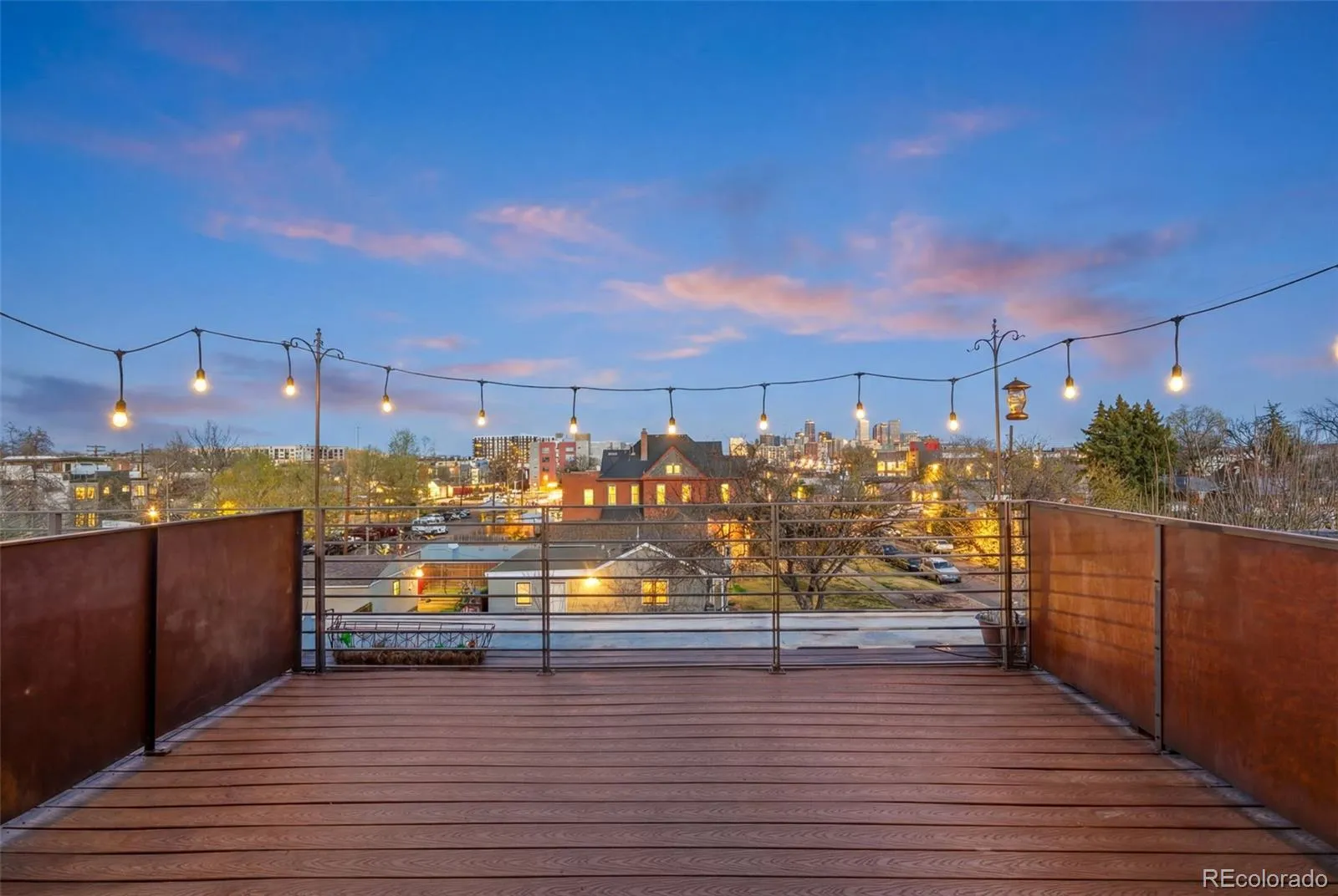 04012026151038 1600 28