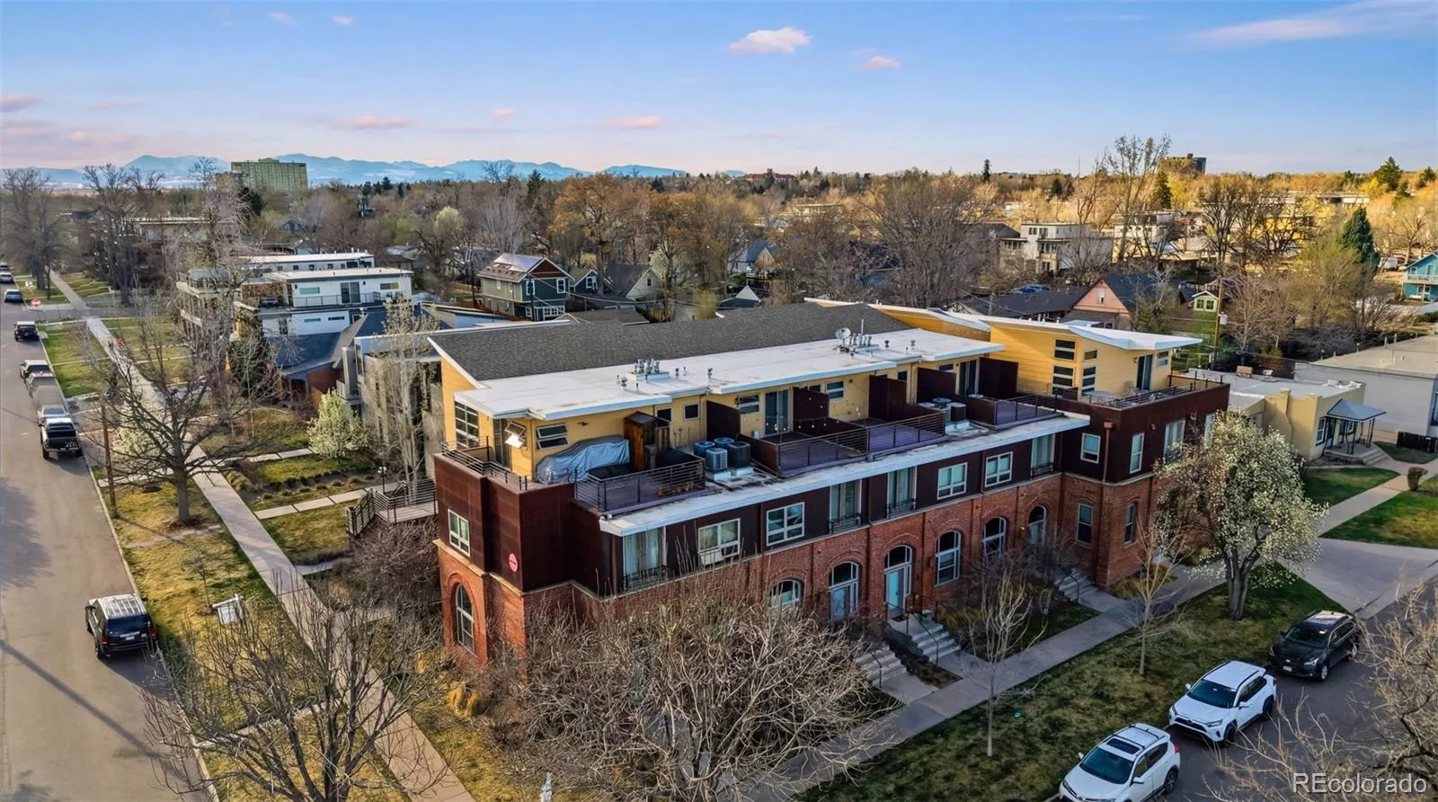 04012026151038 1600 30