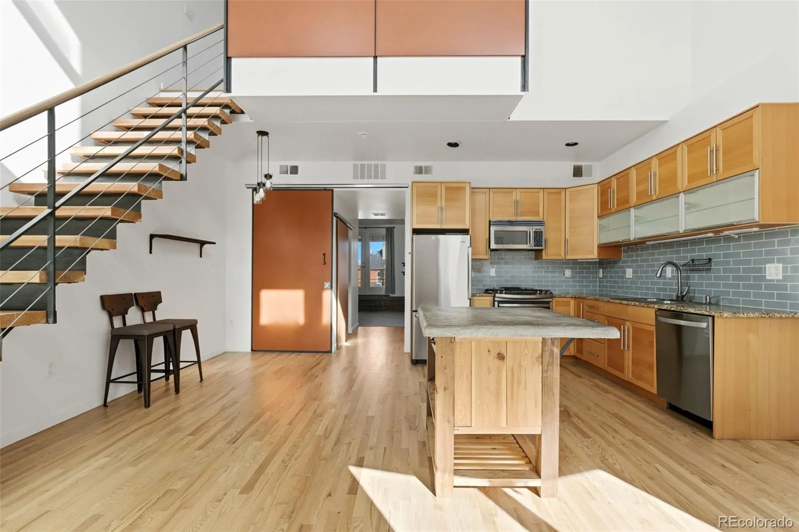 04012026151038 1600 6