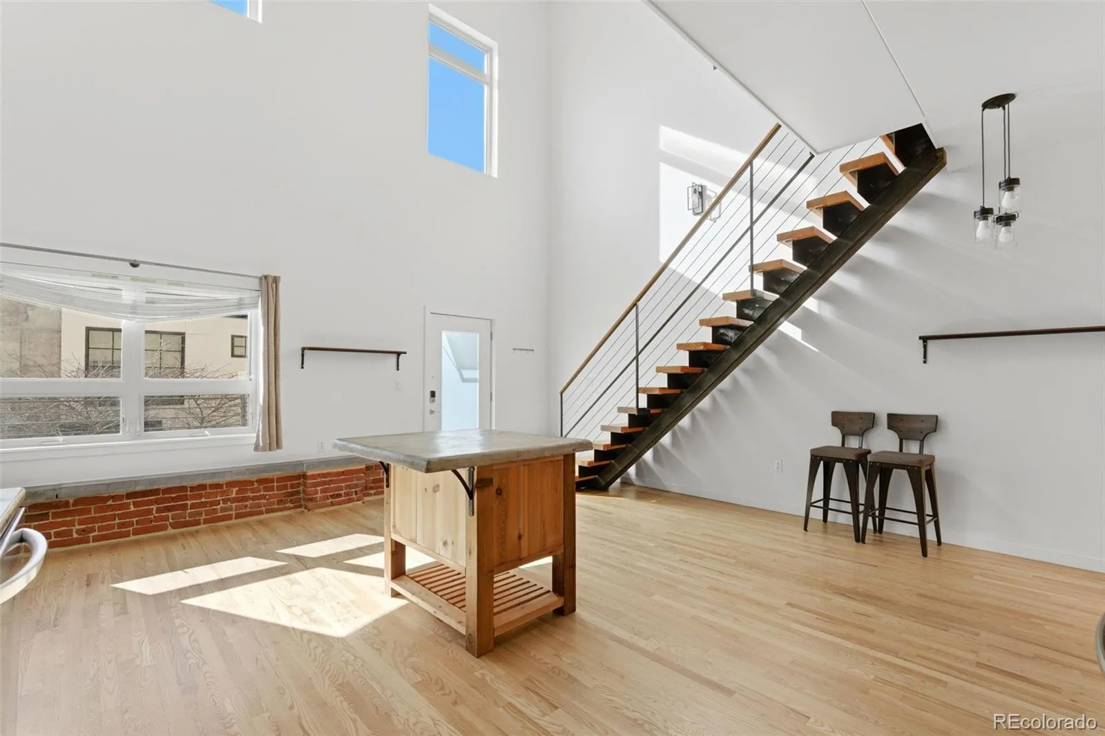 04012026151038 1600 7