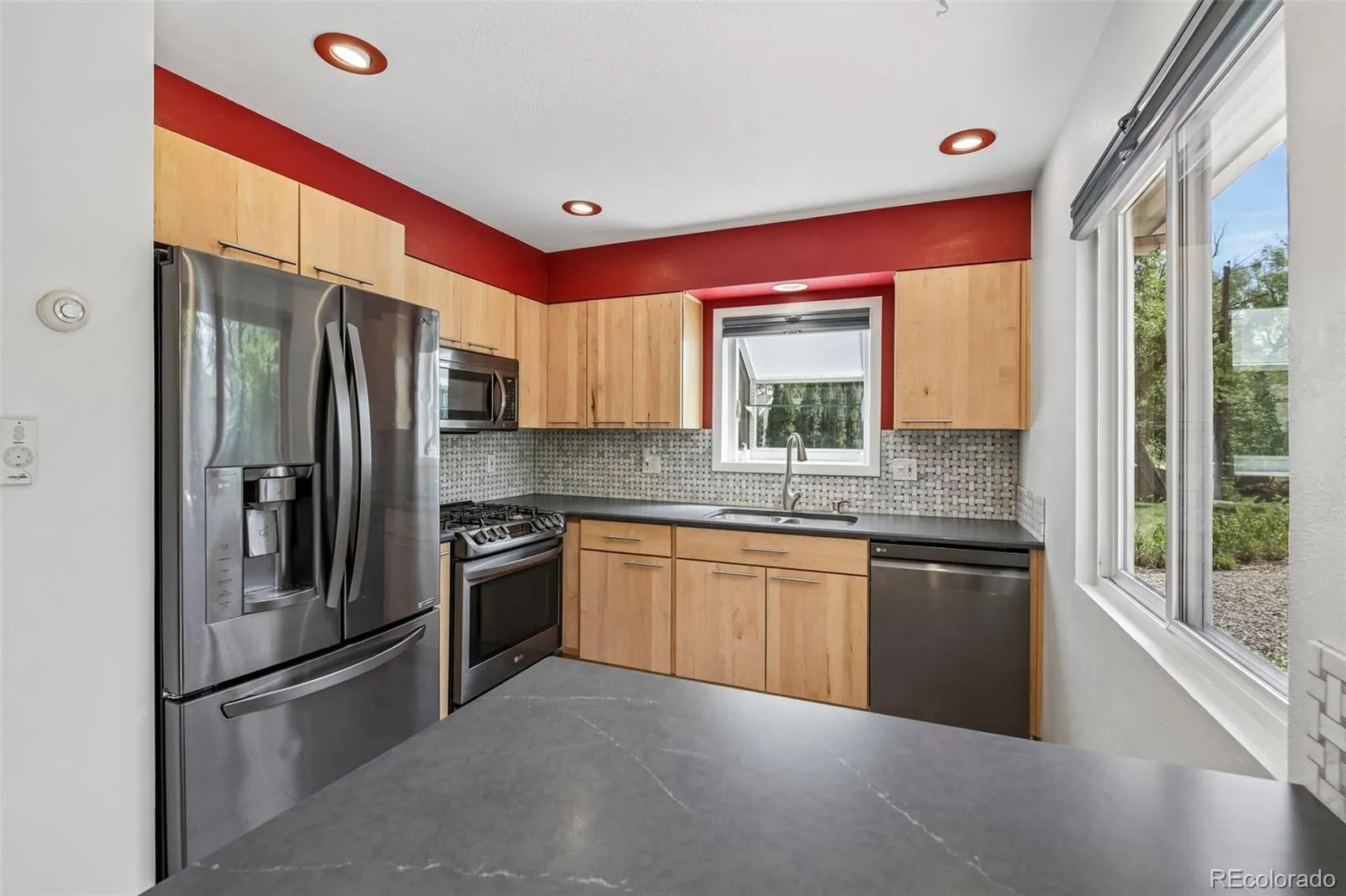 141 Zephyr Street Lakewood CO 80226 MLS #REC4997672 05182026190013 1600 12