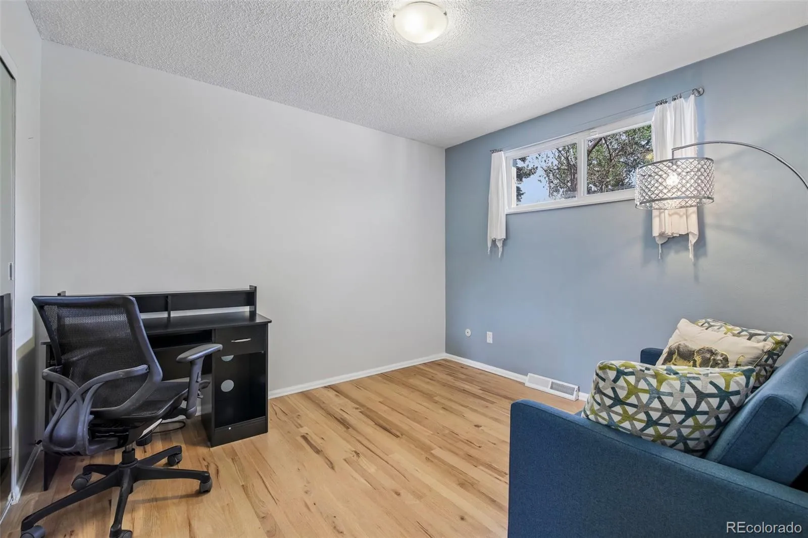 141 Zephyr Street Lakewood CO 80226 MLS #REC4997672 05182026190013 1600 18