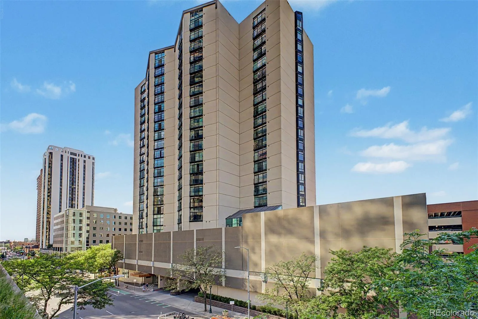 1777 Larimer Street #1911 Denver CO 80202 MLS #REC4998010 07142026202719 1600 1