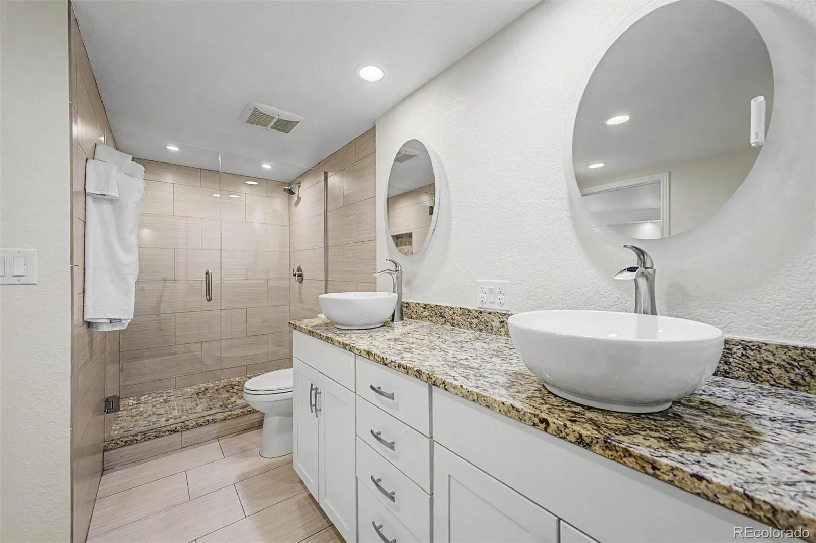 1777 Larimer Street #1911 Denver CO 80202 MLS #REC4998010 07142026202719 1600 17