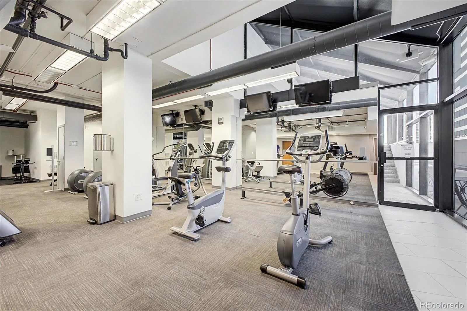 1777 Larimer Street #1911 Denver CO 80202 MLS #REC4998010 07142026202719 1600 23