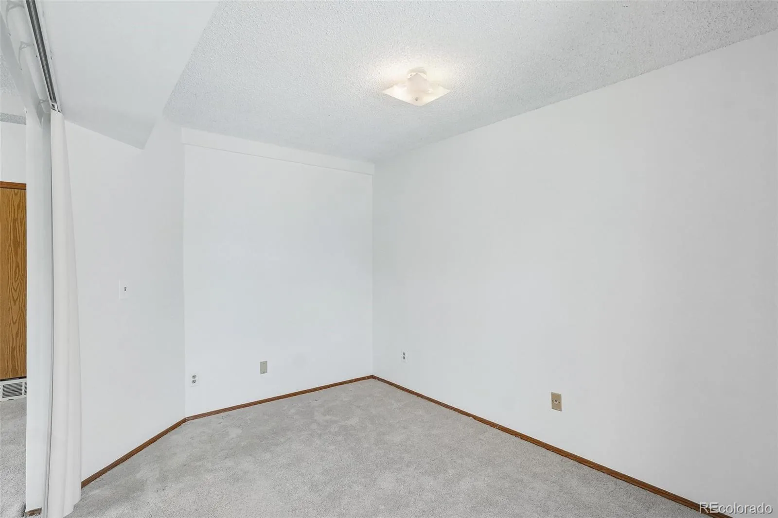 17053 E Tennessee Drive #214 Aurora CO 80017 | MLS #REC4999534 07312026221132 1600 11