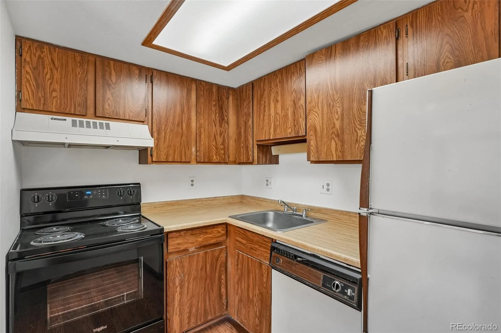 17053 E Tennessee Drive #214 Aurora CO 80017 | MLS #REC4999534 07312026221132 1600 6