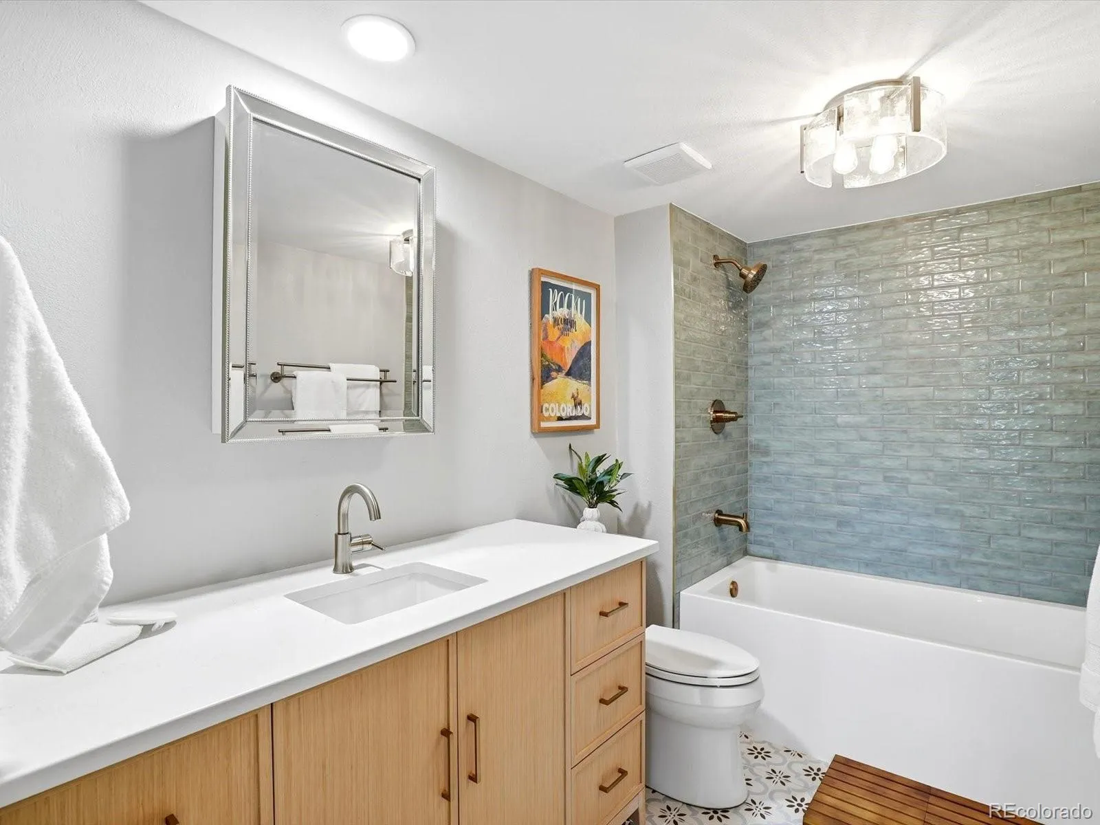 04202026193849 1600 25