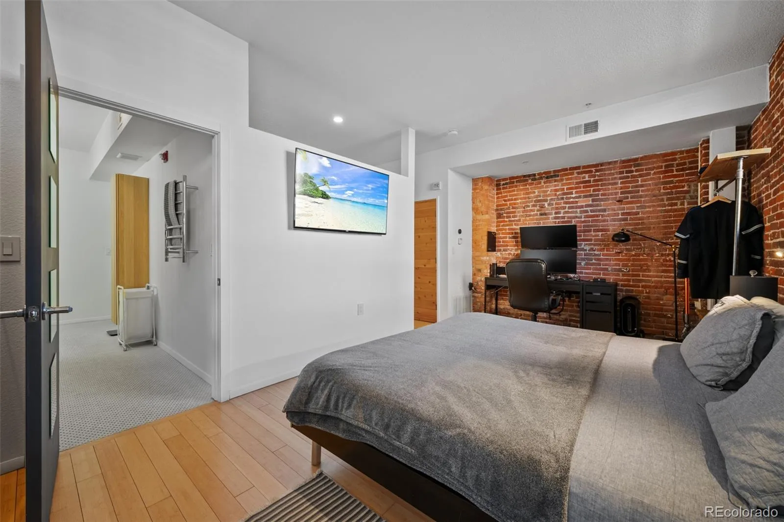 3225 Blake Street #8 Denver CO 80205 MLS #REC5001020 05282026015033 1600 16