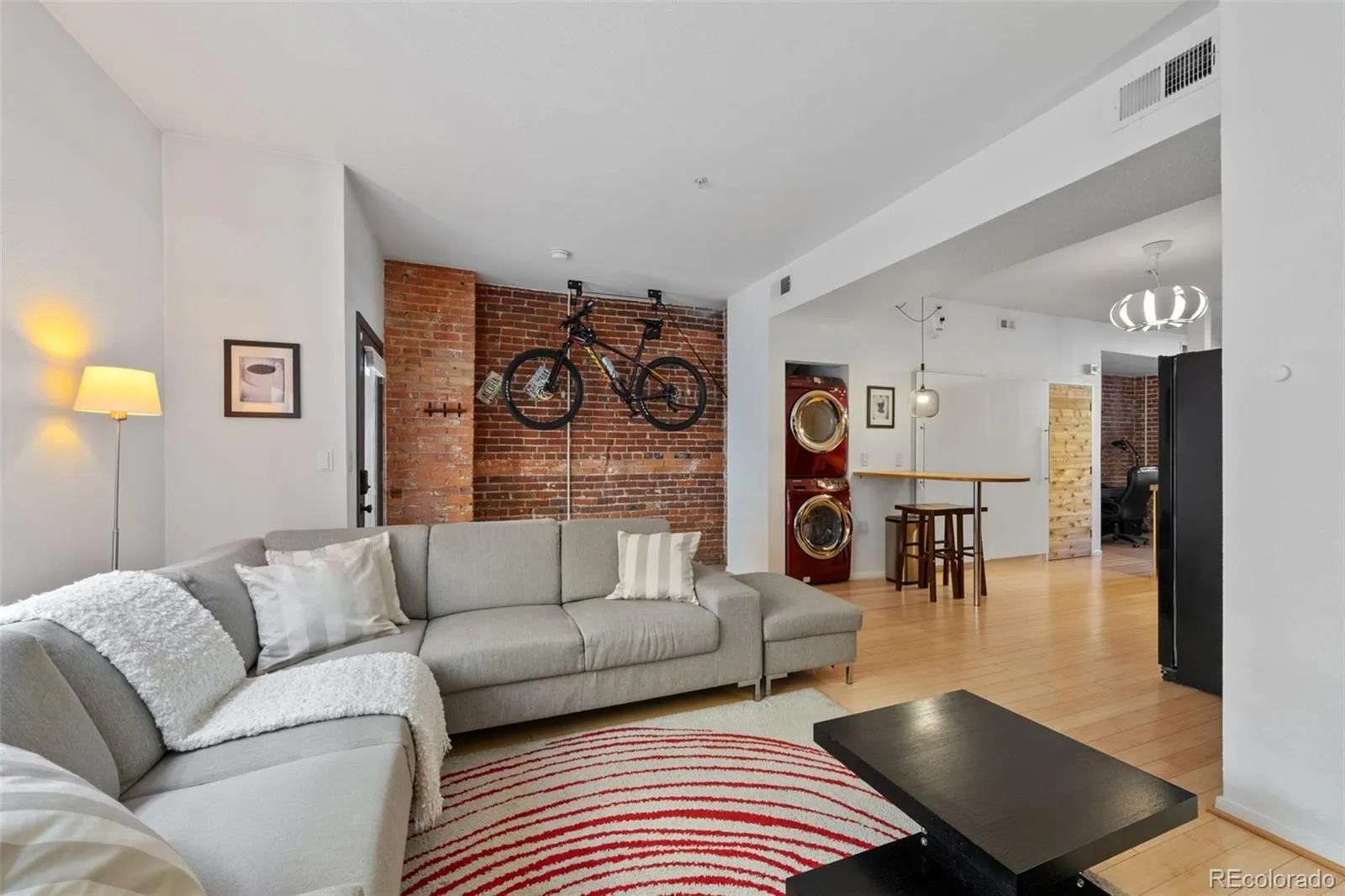 3225 Blake Street #8 Denver CO 80205 MLS #REC5001020 05282026015033 1600 4
