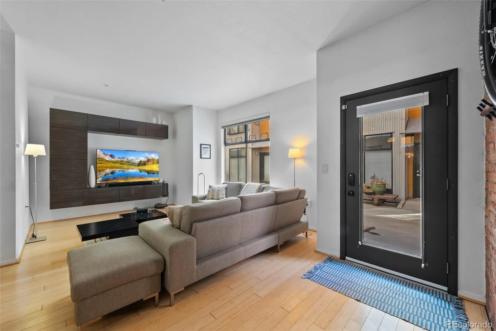 3225 Blake Street #8 Denver CO 80205 MLS #REC5001020 05282026015033 1600 7